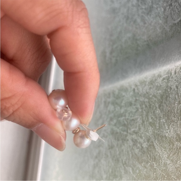 14ct.Gold Freshwater Pearl Earrings - Picture 14 of 17